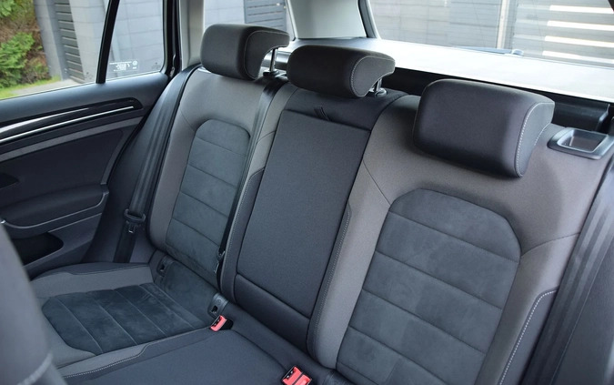 Volkswagen Golf cena 56899 przebieg: 180247, rok produkcji 2019 z Warszawa małe 631